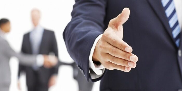 Membantu Adaptasi Karyawan Baru dalam Perusahaan Anda Bagaimana Membantu karyawan baru Anda beradaptasi dengan perusahaan Anda, dan mempercepat proses adaptasi untuk kinerja optimal