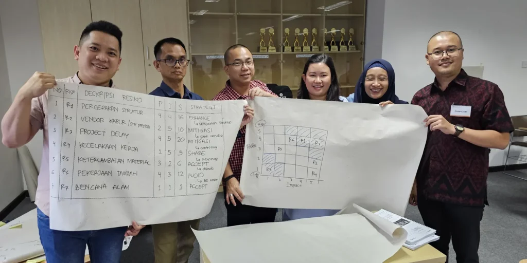Komunikasi efektif di tempat kerja lebih ditentukan oleh keterampilan kecil yang hampir tidak pernah masuk kurikulum pelatihan: menutup percakapan den
